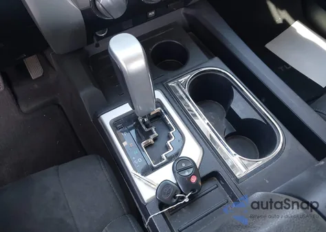 2016 Toyota Tundra Crewmax Sr5 from USA, damaged, VIN 5TFEM5F15GX105819